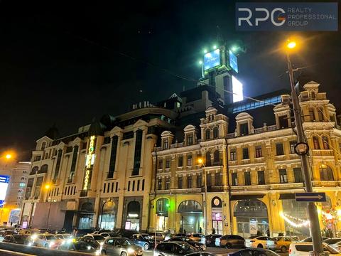 комерційна за адресою Басейна вул., 4а