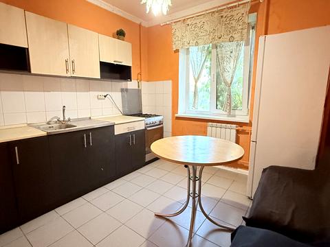 квартира за адресою Милославська вул., 31