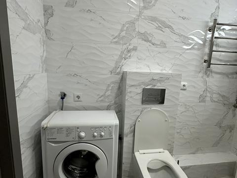 квартира за адресою Зарічна вул., 1а