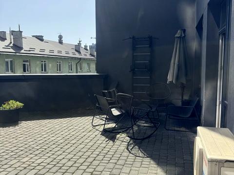 квартира за адресою В'ячеслава Липинського вул. (), 28