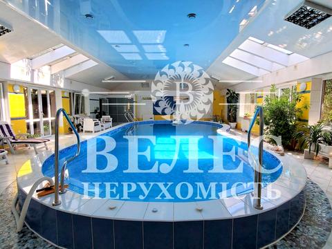 будинок за адресою Київська вул., 1
