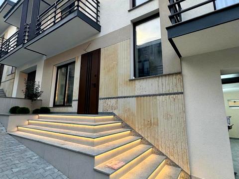 дом по адресу Высокая ул.