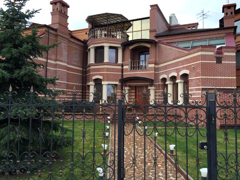 будинок за адресою Оболонська набережна вул.