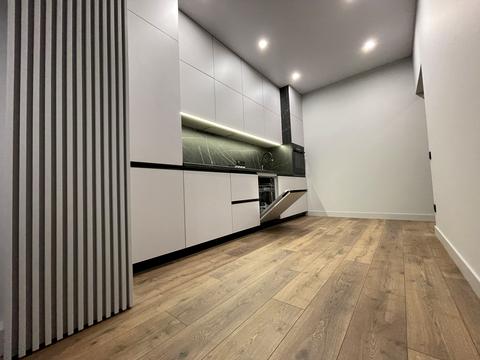 квартира по адресу Молодіжна ул., 5