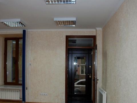 комерційна за адресою Преображенська вул., 37