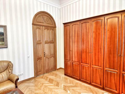 квартира за адресою Інститутська вул., 13/4