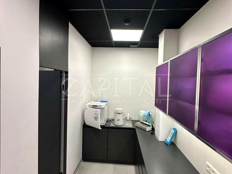 комерційна за адресою Саперне Поле вул., 3