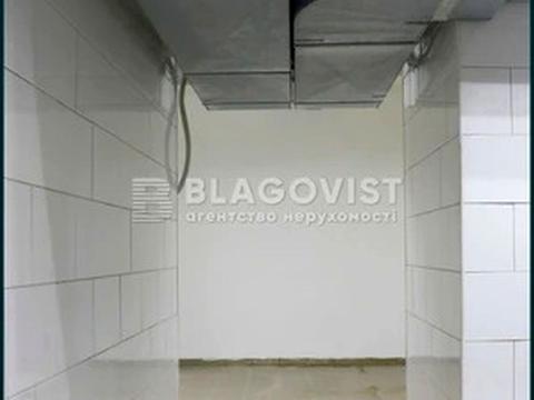 комерційна за адресою Лютеранська вул., 4