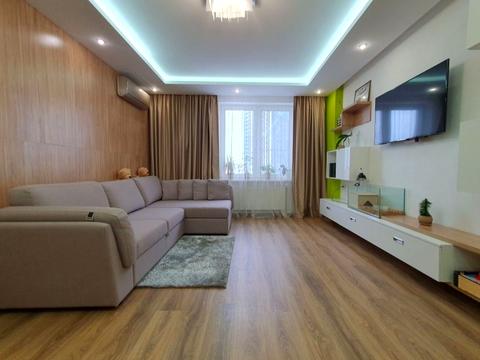 квартира за адресою Академіка Глушкова просп., 9-В