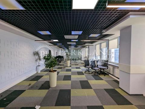 коммерческая по адресу Шота Руставели ул., 39