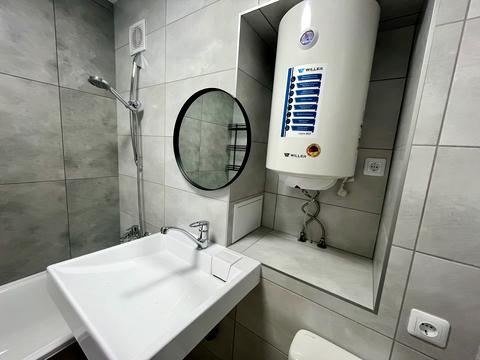 квартира за адресою Богдана Хмельницького просп. (Героїв Сталінграда), 229