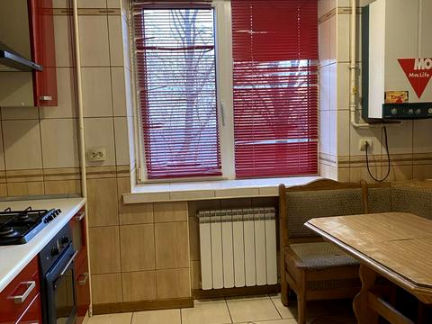 квартира по адресу Героев Крут бульв. (Героїв Сталінграду), 9-А