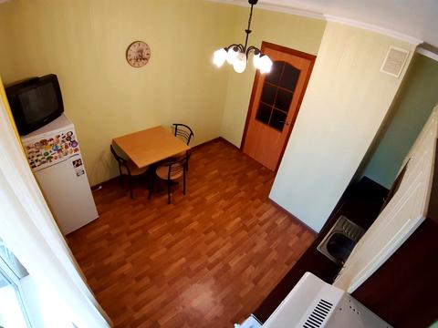 квартира за адресою Анни Ахматової вул., 28