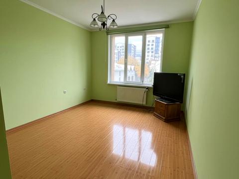 комерційна за адресою Сорохтея, 24А