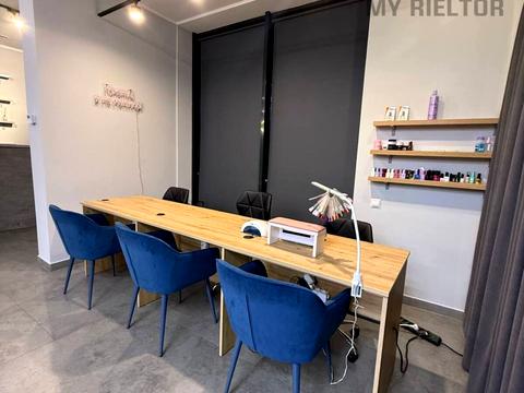 комерційна за адресою Собранецька вул., 11