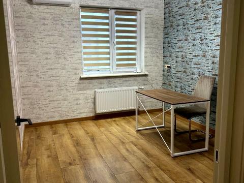 будинок за адресою Центральна вул.