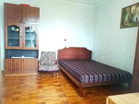 кімната за адресою Каштанова вул., 10