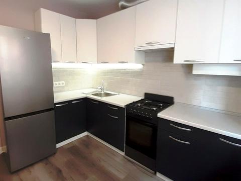 квартира за адресою Вишнева, 25