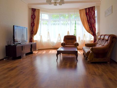 будинок за адресою Малоголосківська вул., 14