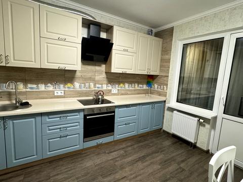 квартира за адресою Бориса Гмирі вул., 18