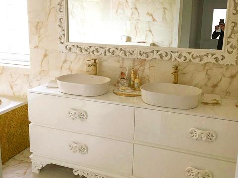 дом по адресу Озерна