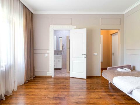 комерційна за адресою Бориславська вул., 33