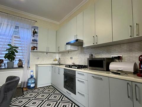 квартира за адресою Адама Міцкевича вул., 1