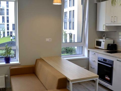 квартира за адресою Салютна вул., 2к10