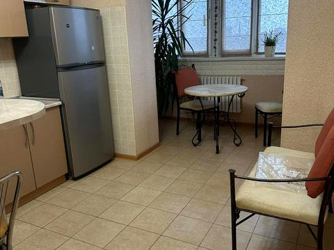 квартира за адресою Академіка Корольова вул., 24