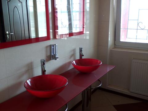 комерційна за адресою Житомирская, 86