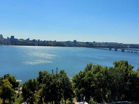 квартира за адресою Малиновского, 14