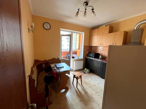 квартира за адресою Гранітна вул., 1