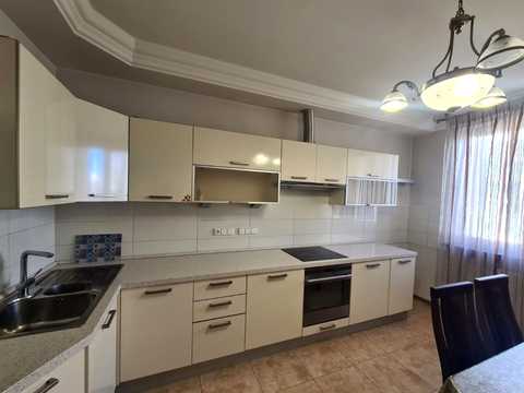 квартира за адресою Голосіївський просп. (40-річчя Жовтня), 68