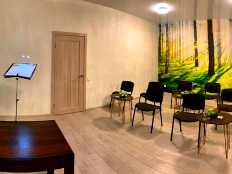 комерційна за адресою Мрії вул., 7
