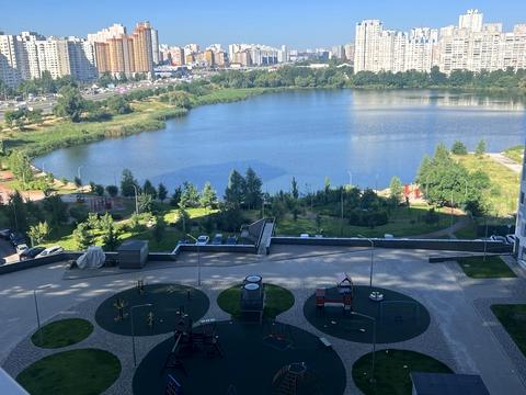 квартира за адресою Ревуцького вул., 40-В