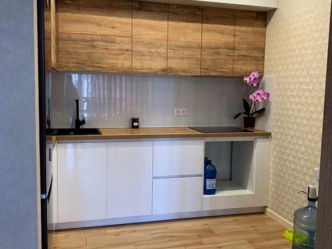 квартира по адресу Олександра Олеся ул., 8/11