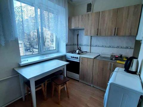 квартира за адресою Верховної Ради бульв., 17