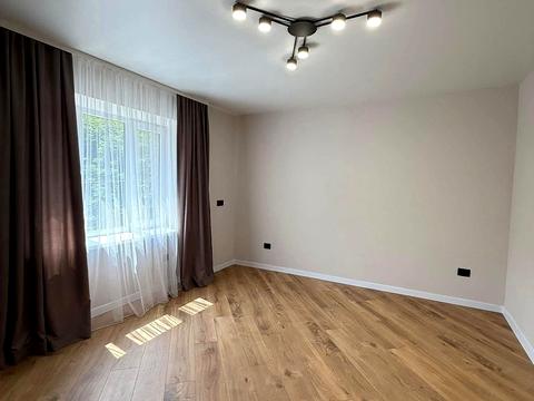 квартира за адресою Паркова, 4