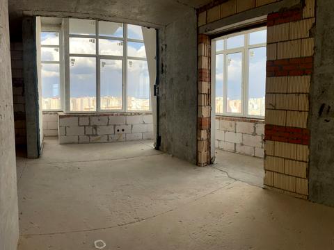 коммерческая по адресу Днепровская набережная ул., 14