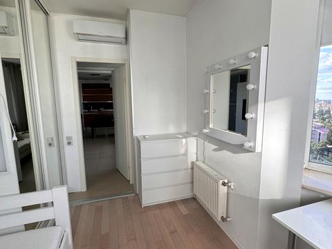 квартира за адресою Верховинна вул., 37