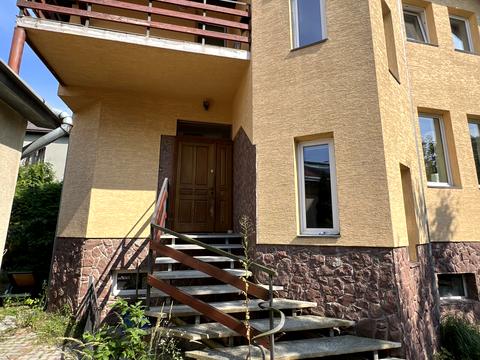 комерційна за адресою Іллі Мечникова вул., 75