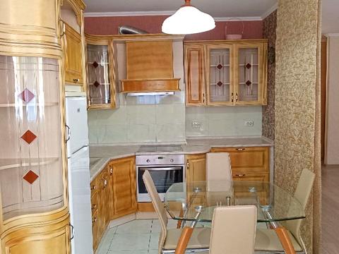 квартира по адресу Олены Пчилки ул., 6