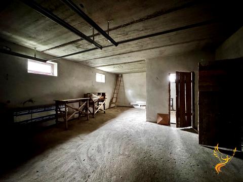 будинок за адресою яблунева, 13
