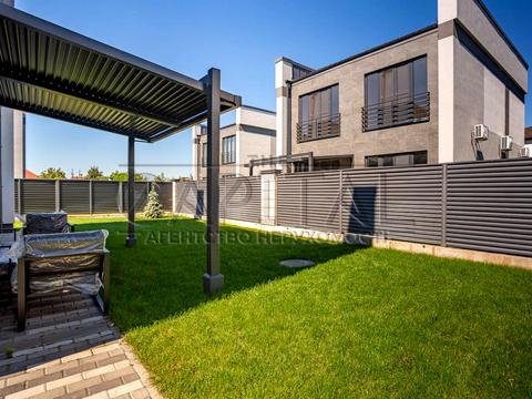 будинок за адресою Виноградна вул., 2