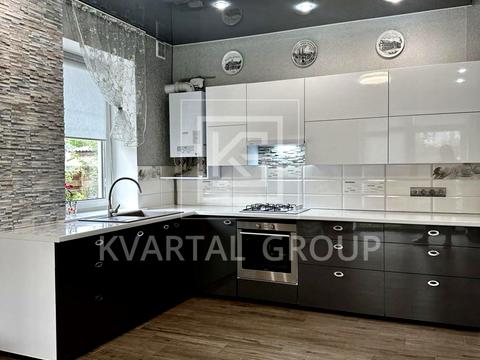 будинок за адресою Євгена Патона вул., 45