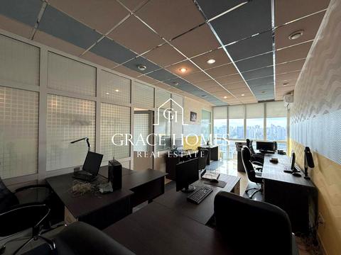 комерційна за адресою Саксаганського вул., 121