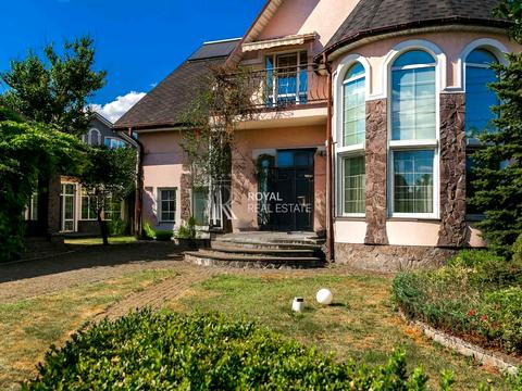 дом по адресу 1 Травня ул.