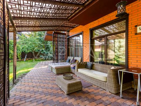 будинок за адресою Польова