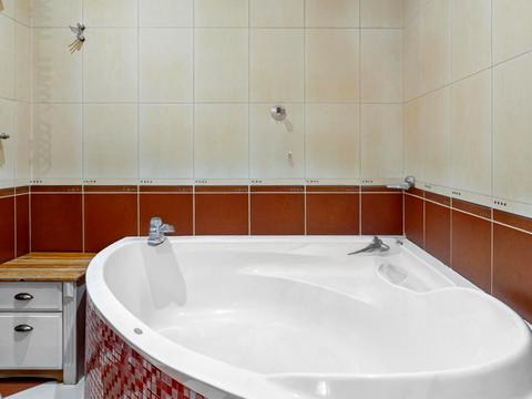 дом по адресу Демидівська ул., 1