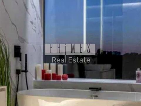 дом по адресу  ул.